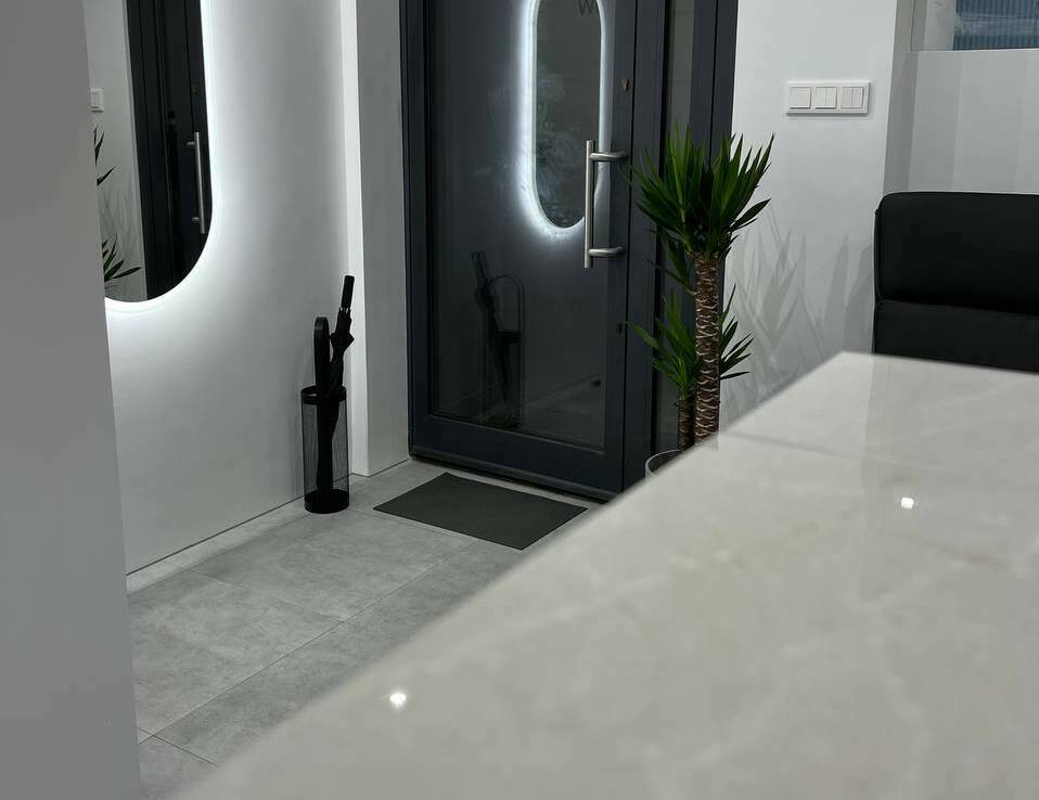 Kompleksowe remonty lokali handlowych i biur Kompleksowe remonty lokali handlowych i biur